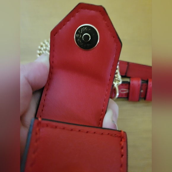 ❤️‍🔥Christian Louboutin Red Lipstick Case w gold tone chain - Picture 4 of 15